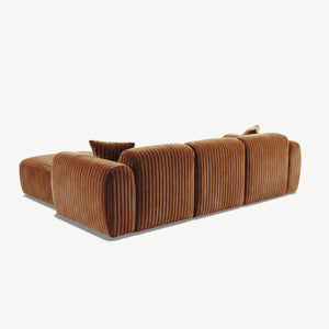 Tamara - Høyrevendt sofa m/sjeselong i oransje bred kordfløyel