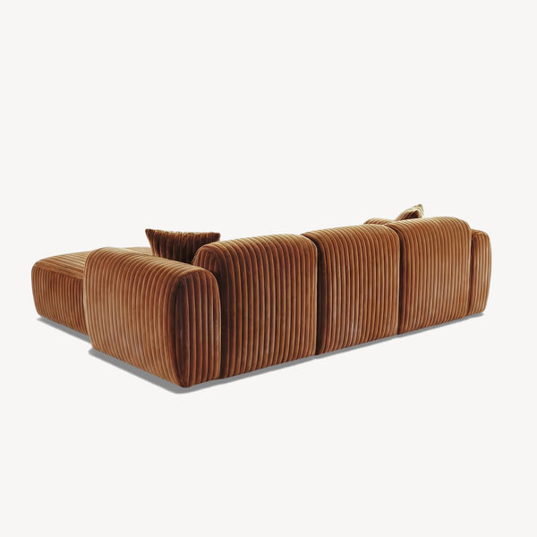 Tamara - Høyrevendt sofa m/sjeselong i oransje bred kordfløyel